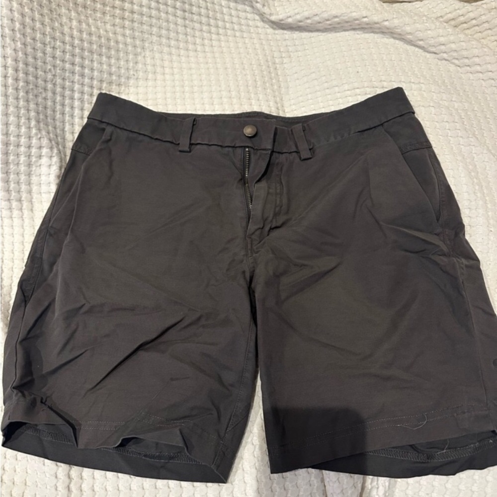 lululemon athletica Black Flat-Front Men's Shorts